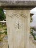 FONTAINE HAUTE EN PIERRE DE CASSIS.