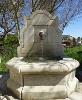  FONTAINE EN PIERRE BLANCHE DE PROVENCE. 