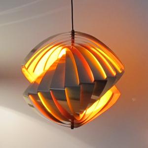 LUSTRE VINTAGE KONKYLIE PAR LOUIS WEIDSORF. 1962