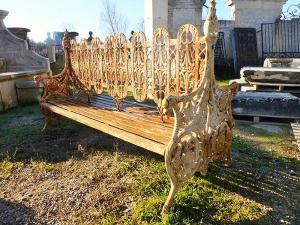 DOUBLE BANC DE JARDIN EN FONTE.