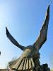 MAJESTUEUSE STATUE D’AIGLE EN BRONZE. 