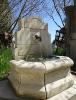  FONTAINE EN PIERRE BLANCHE DE PROVENCE. 